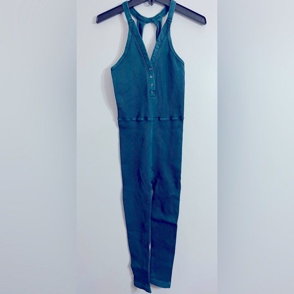 Free People Pants - Free People Movement Happiness Runs Henley Green Performance Jumpsuit sz XS/S
